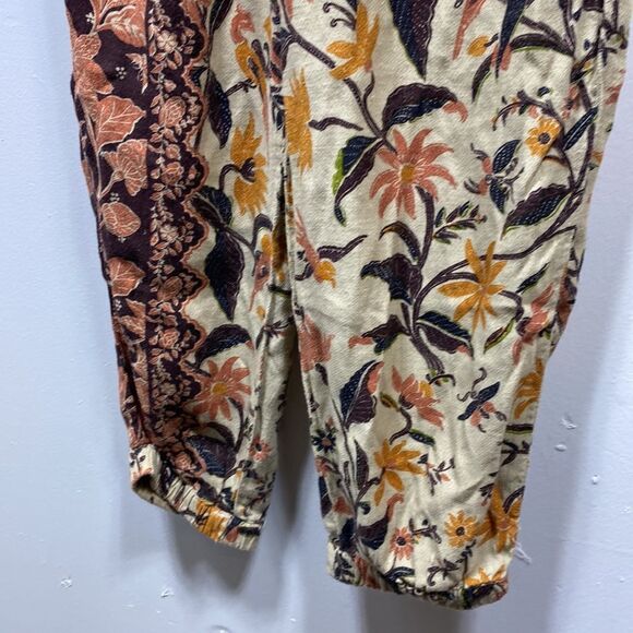 Anthropologie Neutral Floral Smocked Balloon Leg Pants Size 2 - Picture 5 of 6